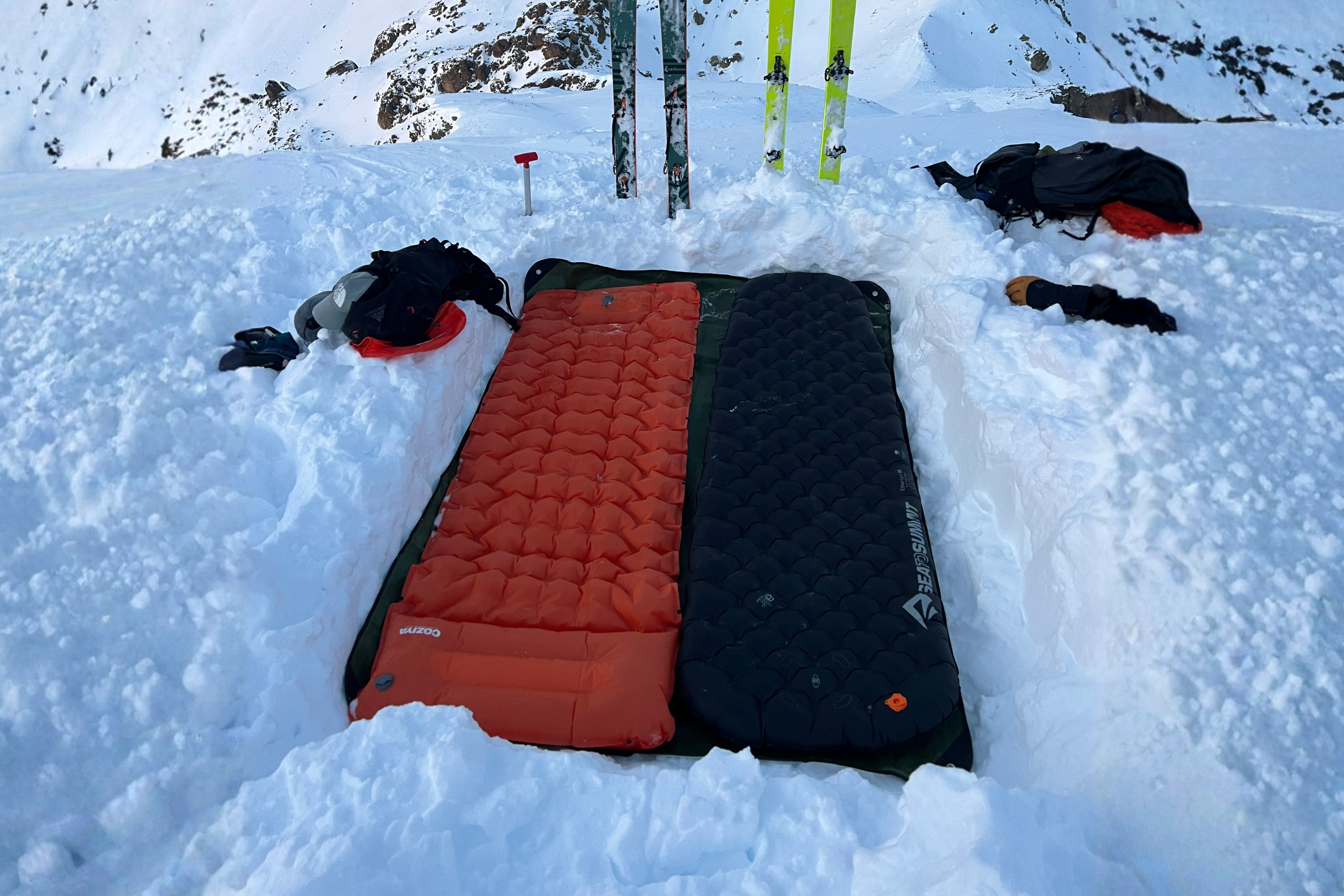 Matelas gonflable R-Value 4 : pourquoi c'est le seul chiffre qui compte pour le camping