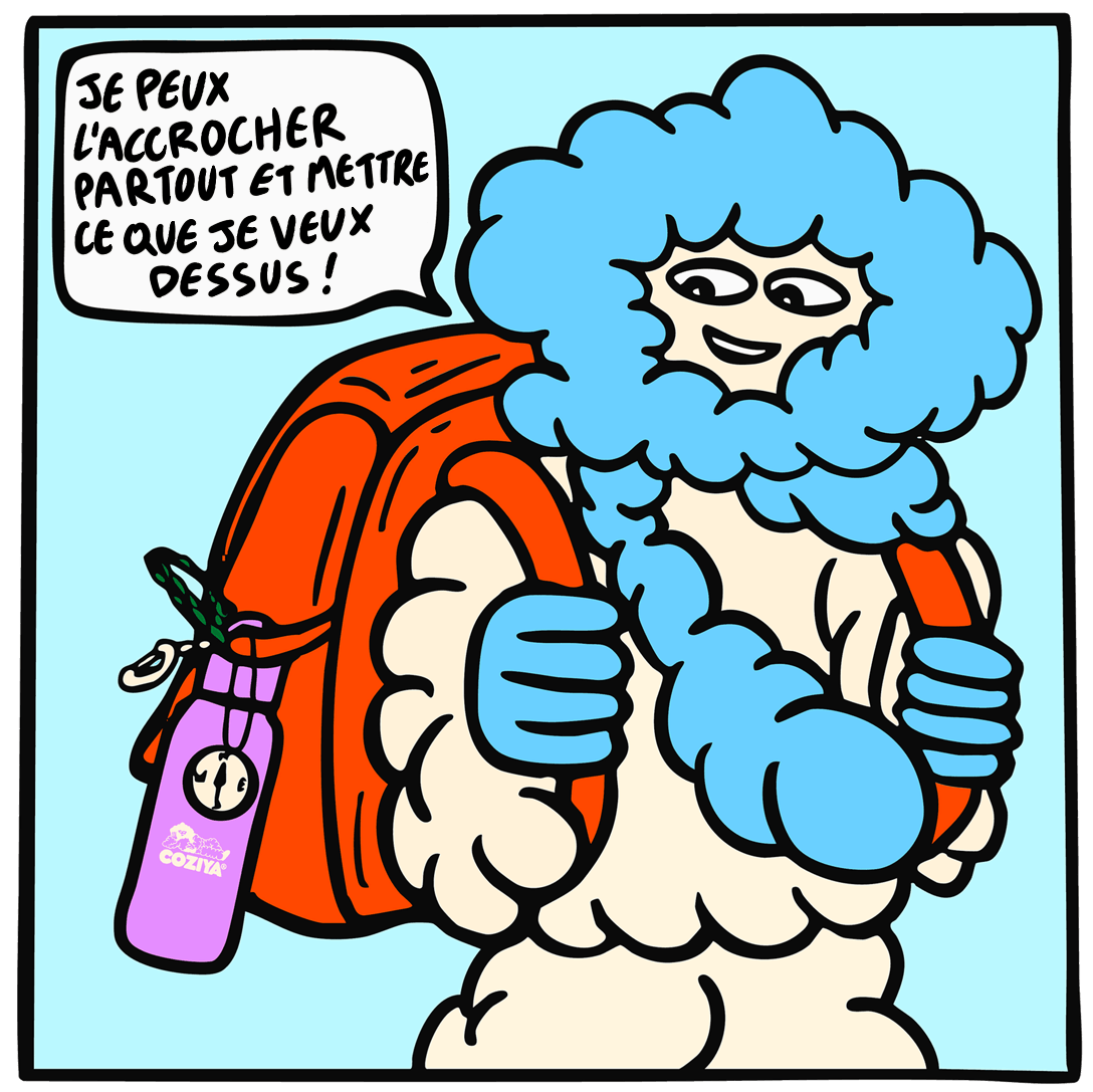 Mascotte Cozyboy Coziya® avec la gourde Hook650™ - accrochage sur le sac