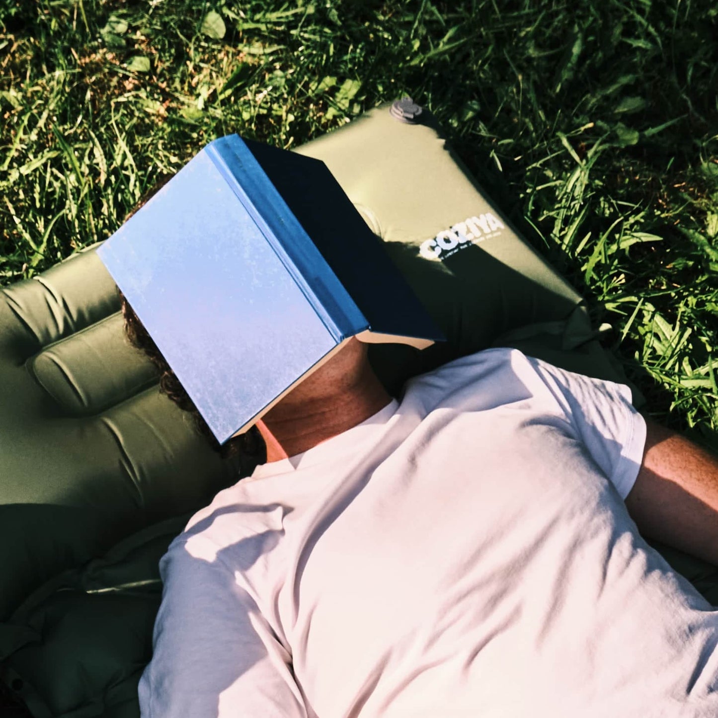 COZIYA INFLATABLE MATTRESS